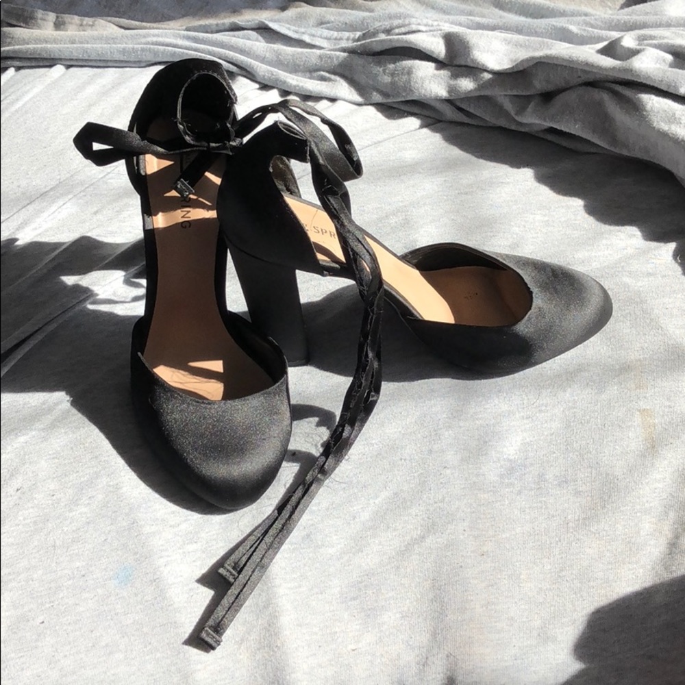 Talons Spring